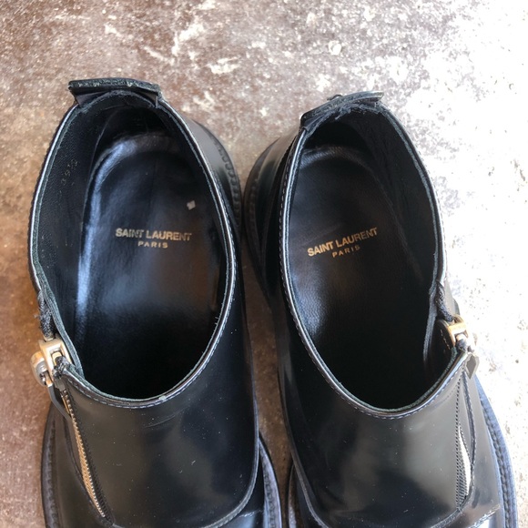 Saint Laurent Black Leather Ankle Boot - Picture 8 of 15